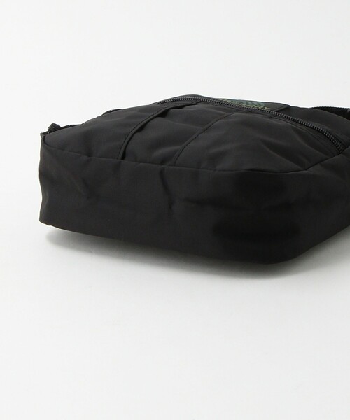 GREGORY(グレゴリー)の「【別注】<GREGORY>GLR クイックポケット ワイド ショルダーバッグ(ショルダーバッグ・メンズ・ブラック・FREE)」の10枚目の写真