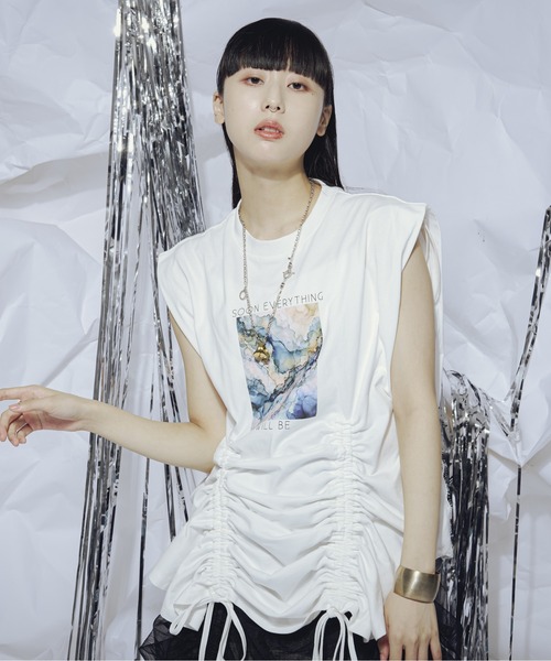 Ezick(エジック)の「Shirring side laceノースリーブTシャツ(Tシャツ/カットソー・レディース・ホワイト/グレー系その他・FREE)」の8枚目の写真