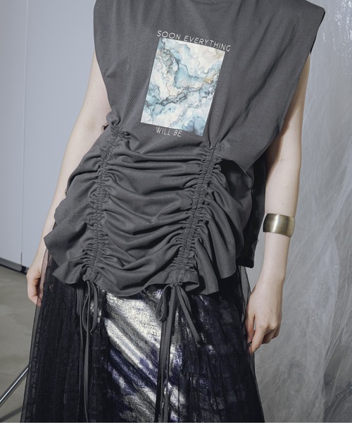 Ezick(エジック)の「Shirring side laceノースリーブTシャツ(Tシャツ/カットソー・レディース・ホワイト/グレー系その他・FREE)」の21枚目の写真