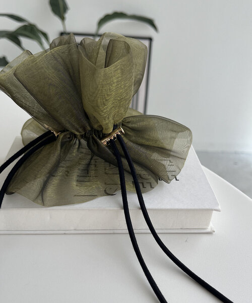 GOLDY（ゴールディ）の「【新色追加】〈GOLDY/ゴールディ〉ドロストオーガンジーシュシュ（シュシュ・レディース・カーキ/ブラック/ブラウン/オフホワイト/ブルー・FREE）」の14枚目の写真