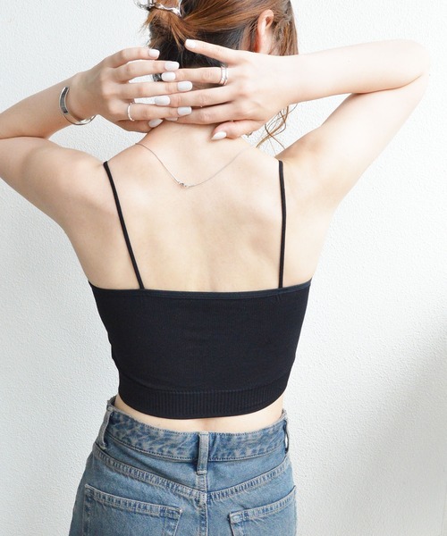 styiro(スタイロ)の「カップ付きパイピングカラーシームレスブラチューブトップ リラックスインナー ヘルシースタイル(チューブトップ・レディース・ブラック/ブルー/ピンク/グリーン/キャメル/イエロー・FREE)」の18枚目の写真