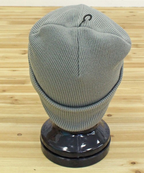 Carhartt WIP（カーハートダブリューアイピー）の「WIP アクリル ワッチ ハット ビーニー ニットキャップ Acrylic Watch Hat（ニットキャップ/ビーニー・メンズ・ブラウン/グレー/ブラック・ONE SIZE）」の8枚目の写真