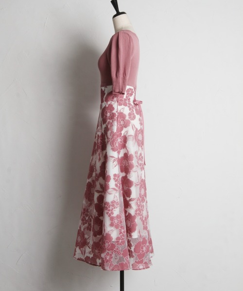 tocco closet(トッコ クローゼット)の「バックレースアップオパールフラワープリントドッキングワンピース(ワンピース・レディース・ピンク/ブラック・M)」の10枚目の写真