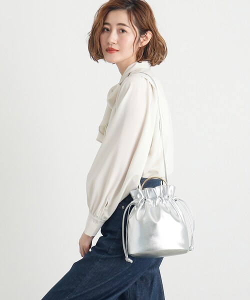 grove（グローブ）の「◆【雑誌掲載】リングドロストショルダー（ショルダーバッグ・レディース・シルバー/ブラック/ブラック系1・00）」の4枚目の写真