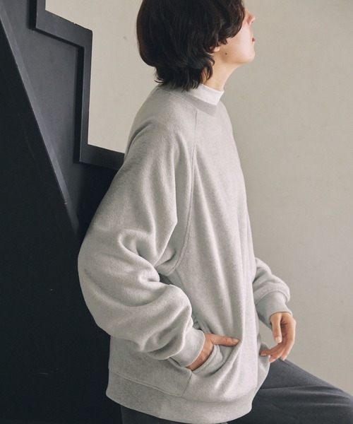 マルチファンクショナル ビッグシルエット ラグランスリーブフリース
