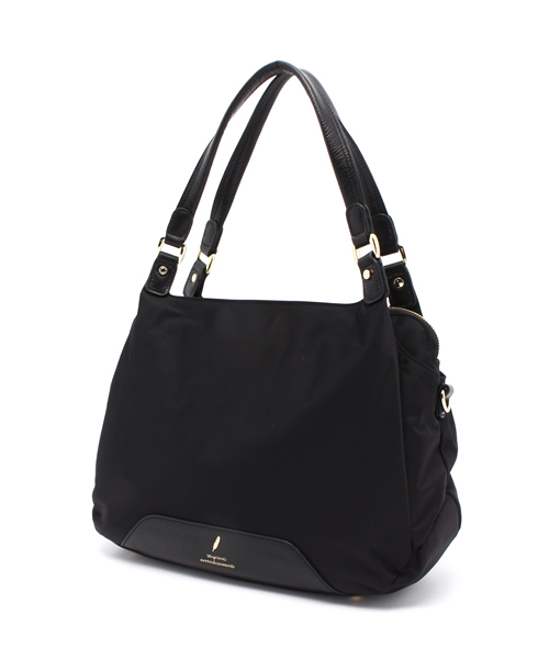 23区（ニジュウサンク）の「NEWキャリアナイロン（ショルダーバッグ
