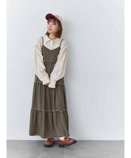 ehka sopo(エヘカソポ)の「配色メローティアードキャミワンピース(ワンピース・レディース・ブルー/オリーブ/ブラック・F)」の17枚目の写真