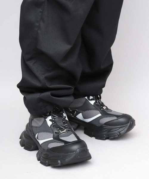 glabella(グラベラ)の「+7cm ボリュームハイソール 厚底 スニーカー アグリーシューズ(スニーカー・メンズ・ブラック・S/M/L)」の19枚目の写真