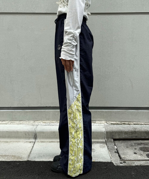 【セール】裾レース切替ナイロントラックパンツ（その他パンツ）｜CIAOPANIC（チャオパニック）