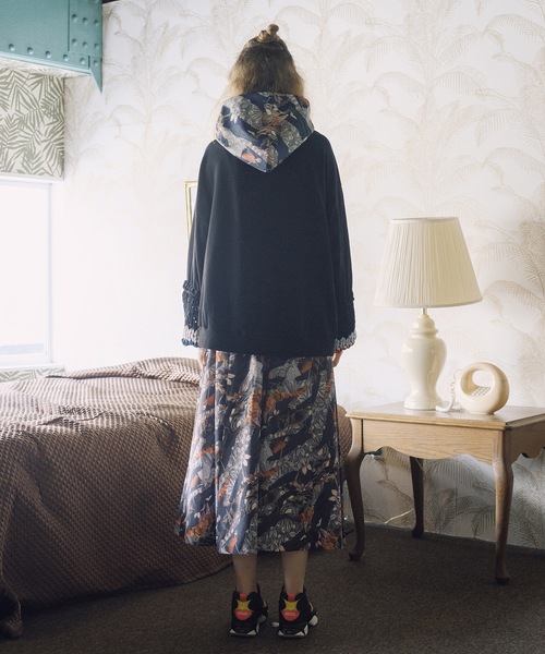 bedsidedrama(ベットサイドドラマ)の「Loose Sleeve Parka(パーカー・メンズ・ブラック/グレー・1/2)」の7枚目の写真