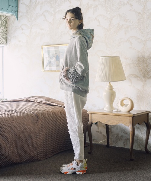 bedsidedrama(ベットサイドドラマ)の「Loose Sleeve Parka(パーカー・メンズ・ブラック/グレー・1/2)」の10枚目の写真