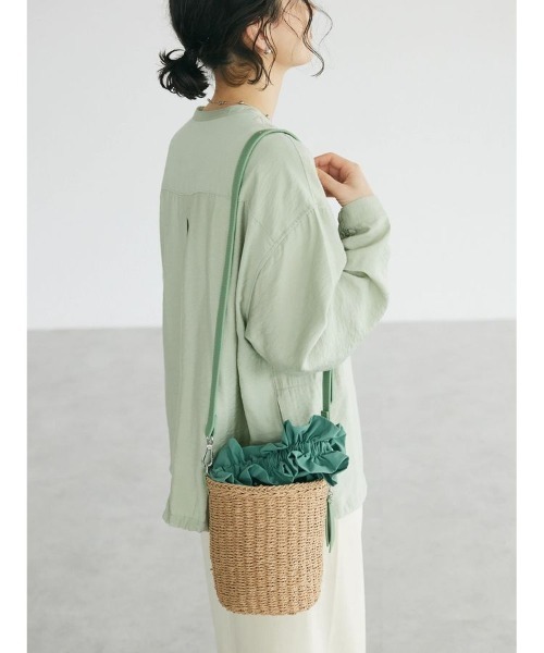 CRAFT STANDARD BOUTIQUE（クラフトスタンダードブティック）の「maison vert フリルハンドルかごバッグ（ハンドバッグ・レディース・ブルー・FREE）」の4枚目の写真