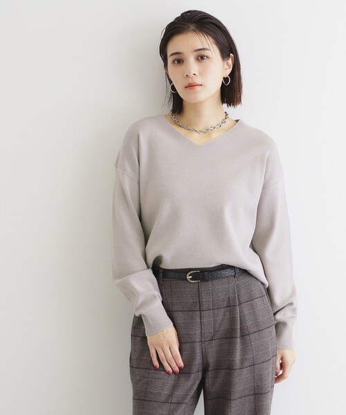 THE SHOP TK （ザ ショップ ティーケー ）の「◆【毛玉になりにくい／静電気防止】Vネックニット／洗える（ニット/セーター・レディース・ブラック/スモーキーグリーン系/グレー/パープル系/オフホワイト・12/13）」の4枚目の写真