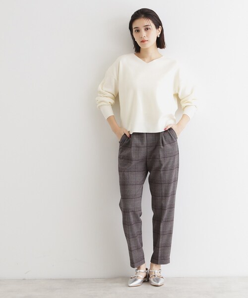 THE SHOP TK （ザ ショップ ティーケー ）の「◆【毛玉になりにくい／静電気防止】Vネックニット／洗える（ニット/セーター・レディース・ブラック/スモーキーグリーン系/グレー/パープル系/オフホワイト・12/13）」の9枚目の写真