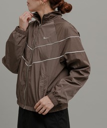 NIKE（ナイキ）｜ナイロンジャケット（ブラウン系）一覧 - WEAR