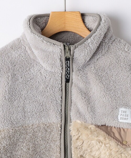 THE PARK SHOP（ザパークショップ）の「THE PARK SHOP:155～165cm / MULTI BOA JACKET（その他アウター・キッズ・オフホワイト/ライトグレー・SMALL）」の4枚目の写真