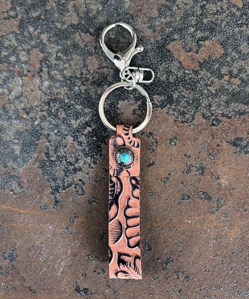 ネイティブアメリカン➳リアルファーキーホルダー✨️革タグ ネイティブアメリカン➳リアルファーキーホルダー✨️革タグ