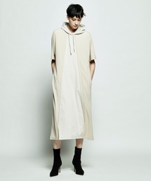 roarguns（ロアーガンズ）の「WOMAN PONTI HOODIE DRESS CRYSTAL（ワンピース）」