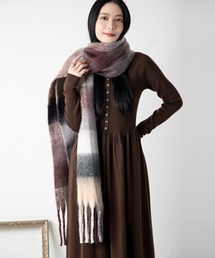 MILLION CARATS | 華やかさと実用性を兼ね備えた主役級マフラーセットニットワンピース(ワンピース)