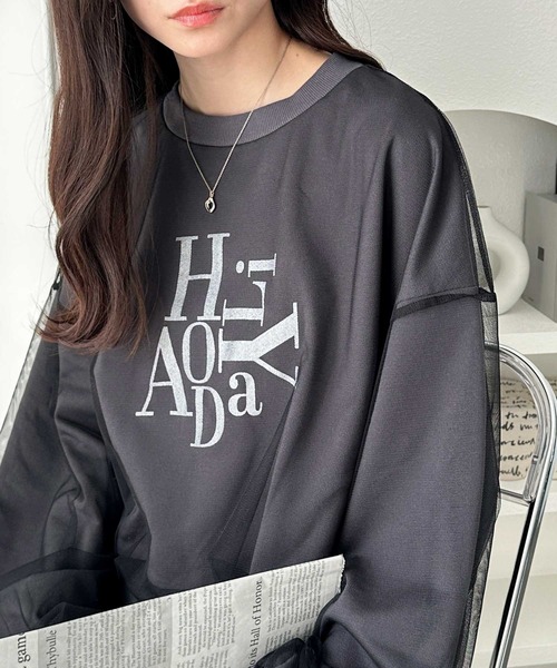 GeeRA（ジーラ）の「春 にぴったり。チュールレイヤード箔プリント袖ボリューム裏毛ロゴスウェット（スウェット・レディース・アイボリー/チャコールグレー/チャコール/オートミール・MEDIUM/LARGE/X-LARGE）」の11枚目の写真