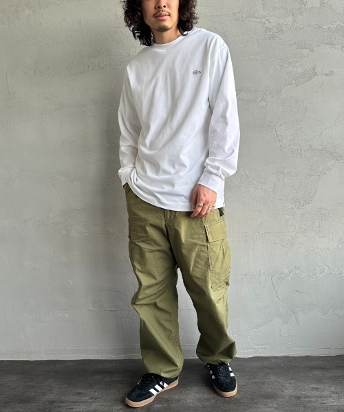 LACOSTE（ラコステ）の「[LACOSTE/ラコステ] ワンポイントロゴ クルーネックロンT（Tシャツ/カットソー・レディース・ブラック/ネイビー/ホワイト/オフホワイト/サックスブルー/オリーブ/ベージュ・2/4/3/5）」の11枚目の写真