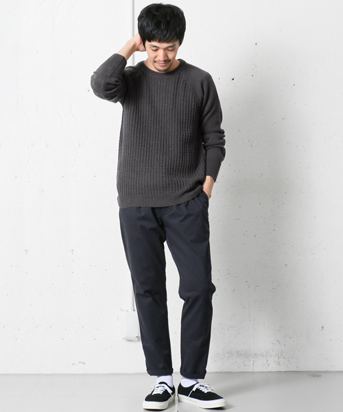 URBAN RESEARCH DOORS MENS(アーバンリサーチ ドアーズ メンズ)の「FORK&SPOON コットンウールクルーネックニット(ニット/セーター・メンズ・オフホワイト/チャコールグレー/ネイビー/キャメル・40/38)」の5枚目の写真