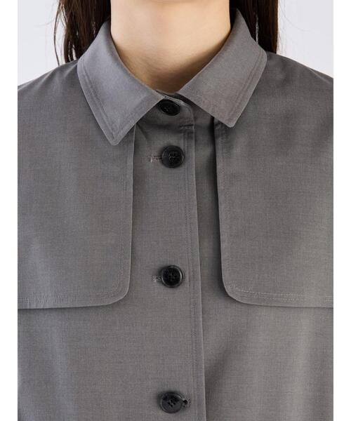 To b. by agnes b.(トゥービーバイアニエスベー)の「ベーシック ツイル トレンチコート(トレンチコート・レディース・グレー・36/38/40)」の4枚目の写真