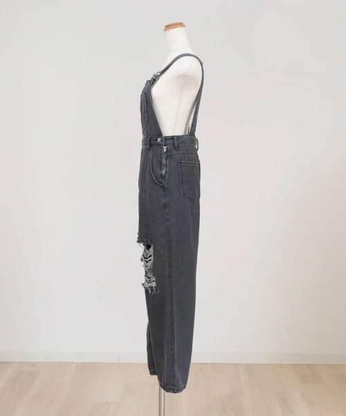 merrylatte（メリーラテ）の「ダメージワイドサロペ（サロペット/オーバーオール・レディース・ブラック・M/S）」の10枚目の写真