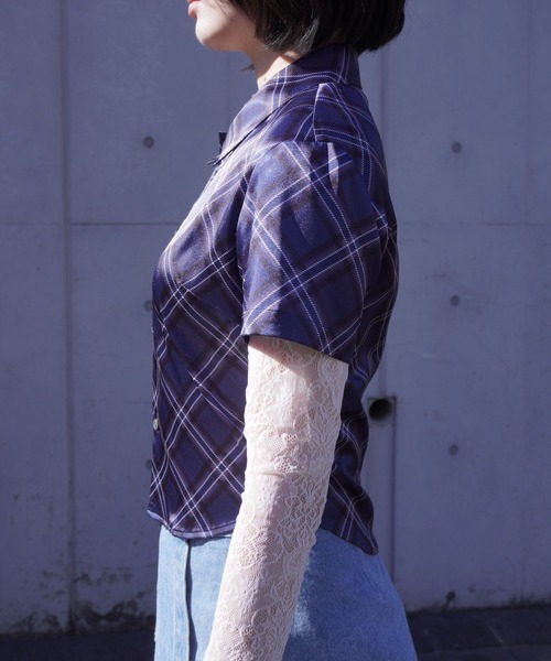 G.V.G.V.（ジーヴィージーヴィー）の「PLAID SATIN BLOUSE（シャツ/ブラウス・レディース・バーガンディー/ネイビー・ONE SIZE）」の5枚目の写真