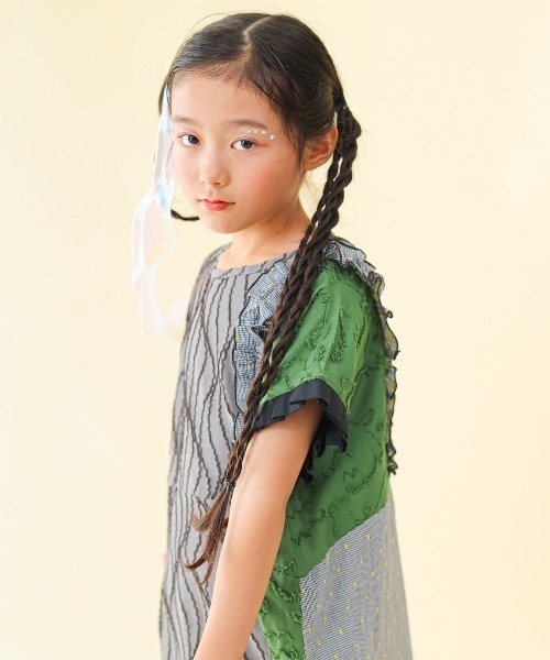unica（ユニカ）の「切替えドルマンワンピース（ワンピース・キッズ・グリーン/ブラック/オフホワイト・XL/L/M/S）」の13枚目の写真