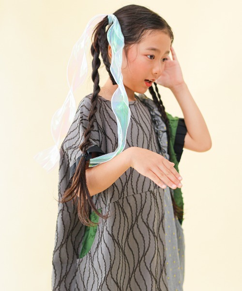 unica（ユニカ）の「切替えドルマンワンピース（ワンピース・キッズ・グリーン/ブラック/オフホワイト・XL/L/M/S）」の14枚目の写真