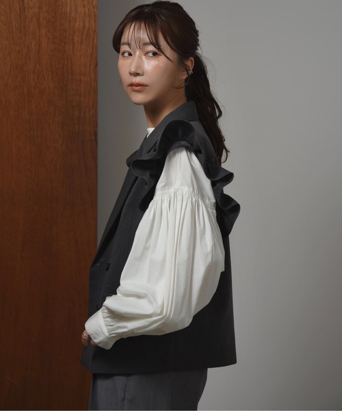 ベスト ジレ shoulder frill double button vest / ショルダーフリルダブルボタンベスト レディース セール】shoulder frill double button vest / ショルダーフリル