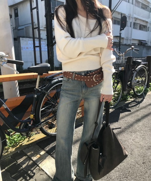 by muni:r(バイ ムニール)の「アンバランスニット(ニット/セーター・レディース・グレー/アイボリー/ブラック・FREE)」の4枚目の写真