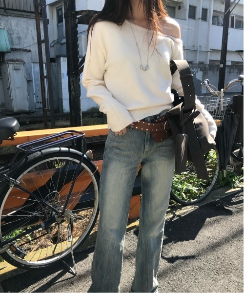 by muni:r(バイ ムニール)の「アンバランスニット(ニット/セーター・レディース・グレー/アイボリー/ブラック・FREE)」の5枚目の写真