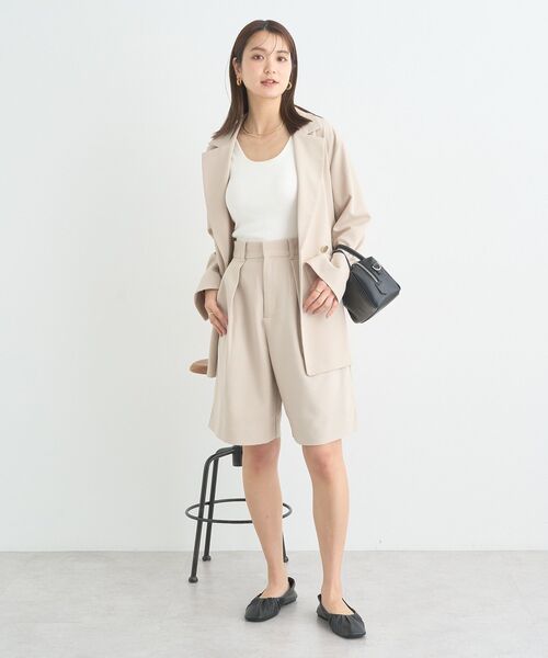 earth music&ecology（アースミュージックアンドエコロジー）の「タックハーフパンツ（その他パンツ・レディース・ベージュ/グレー/ブラック・S/M）」の10枚目の写真