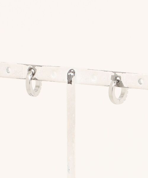 LUGG NAGG（ラグナグ）の「【LUGG NAGG】キラキラフープピアス（ピアス（両耳用）・レディース・ゴールド/ピンク/シルバー・FREE）」の7枚目の写真