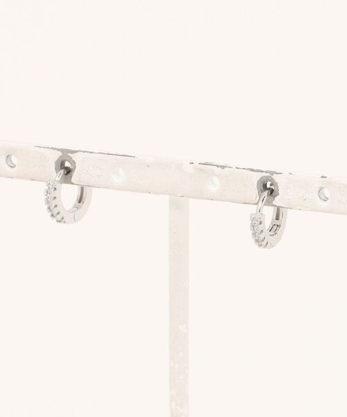 LUGG NAGG（ラグナグ）の「【LUGG NAGG】キラキラフープピアス（ピアス（両耳用）・レディース・ゴールド/ピンク/シルバー・FREE）」の9枚目の写真