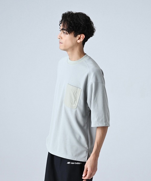 NEW BALANCE(ニューバランス)の「MET24 Oversized Pocket Tee(Tシャツ/カットソー・メンズ・ブラック/ライトカーキ/ホワイト・X-LARGE/LARGE/MEDIUM/SMALL)」の22枚目の写真
