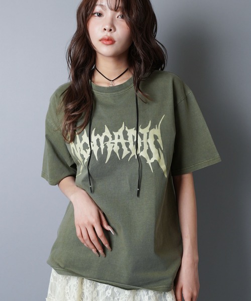 SPINNS（スピンズ）の「ピグメント加工バックプリントTシャツ/バンT風/古着風/短丈（Tシャツ/カットソー・メンズ・ブラウン/ブラック/カーキ/ホワイト・ONESIZE）」の19枚目の写真