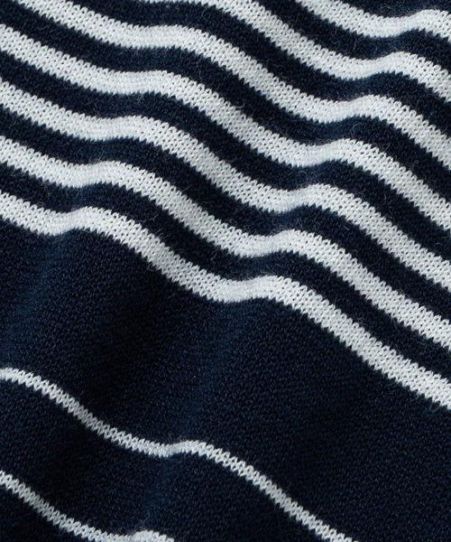 LA MARINE FRANCAISE(マリン フランセーズ)の「バイカラースタンドプルオーバー(ニット/セーター・レディース・イエロー/パープル/ネイビー系/レッド・FREE)」の6枚目の写真