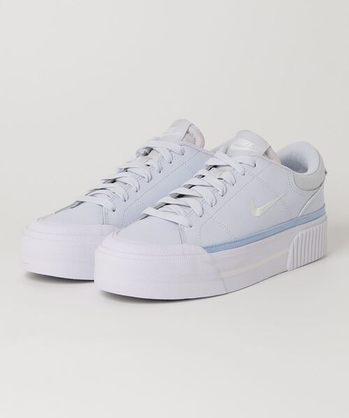 NIKE(ナイキ)の「NIKE/ナイキ WSコートレガシーリフト(スニーカー・レディース・ホワイト・23.5cm/24cm/24.5cm/25cm/23cm/22.5cm)」の1枚目の写真