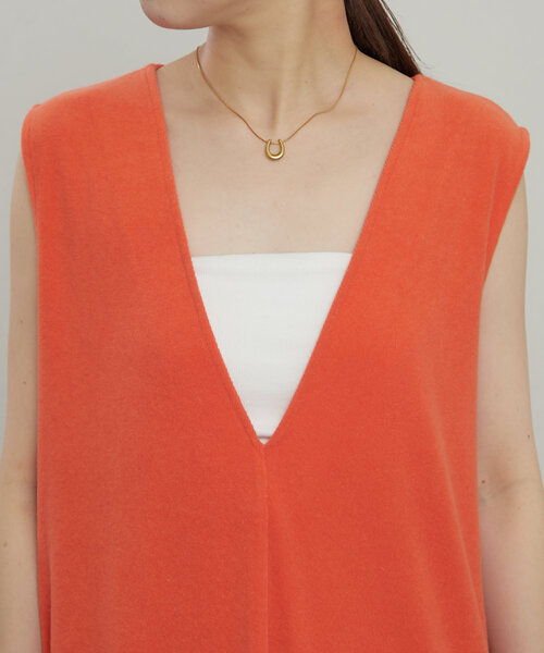 earthy(アーシー)の「パイルVネックロングワンピース(ワンピース・レディース・オレンジ/ベージュ/ブラック・SMALL/MEDIUM)」の16枚目の写真