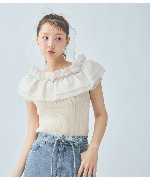 PEACH JOHN（ピーチジョン）の「タックボリュームニットトップス（Tシャツ/カットソー・レディース・ブラック/アイボリー・ONE SIZE）」の2枚目の写真