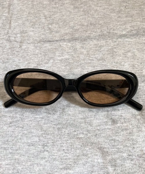 VIBGYOR（ヴィブジョー）の「ユニセックス ラウンドカラーサングラス(CZ)（サングラス・レディース・ブラック/ブラウン・FREE）」の9枚目の写真