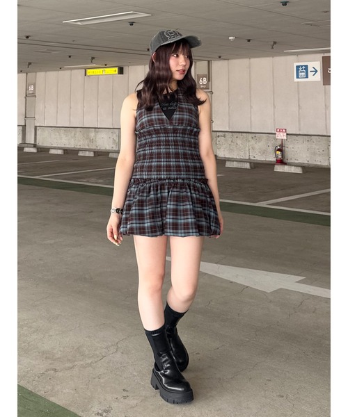 jouetie（ジュエティ）の「ホルターネックバルーンチェックシャーリングミニワンピース（ワンピース・レディース・ブラック/ブラウン・MEDIUM）」の18枚目の写真