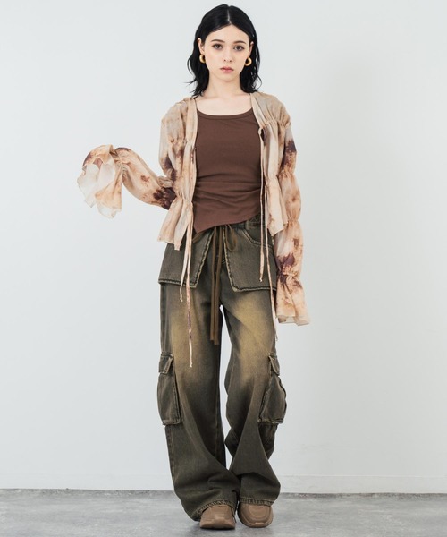 ANAP(アナップ)の「ウエストギャザー ラウンドネック Tシャツ(Tシャツ/カットソー・レディース・ブラウン/ホワイト/ブラック・FREE)」の15枚目の写真