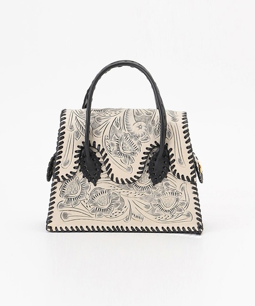 CARVING TRIBES（カービングトライブス）の「MINI FinuRei（ショルダーバッグ・レディース・ボルドー/ブラック・FREE）」の2枚目の写真