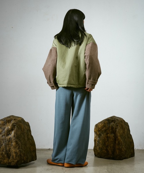 Dulcamara(ドゥルカマラ)の「ヴィンテージNYパデッド切替JK(ブルゾン・メンズ・オリーブ系/ブラック×ブラック・0/1)」の15枚目の写真