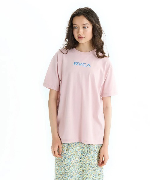 RVCA(ルーカ)の「RVCA レディース FLOWER WAVE BOX LOGO LOOSE FIT ST Tシャツ 【2025年夏モデル】/ルーカバックプリント半袖ロゴTシャツ(Tシャツ/カットソー・レディース・ホワイト/ブラック/ピンク系その他・SMALL/MEDIUM/LARGE)」の19枚目の写真
