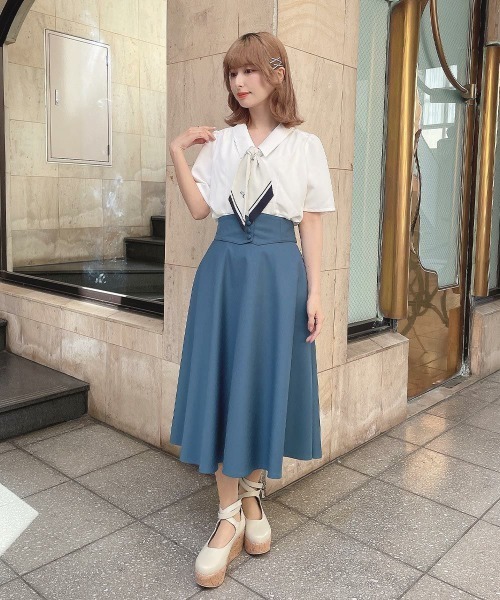 an another angelus（アンアナザーアンジェラス）の「スカーフ付きペプラムシャツ/ fint　フィント　夏服（シャツ/ブラウス・レディース・ライトグリーン/オフホワイト・FREE）」の15枚目の写真